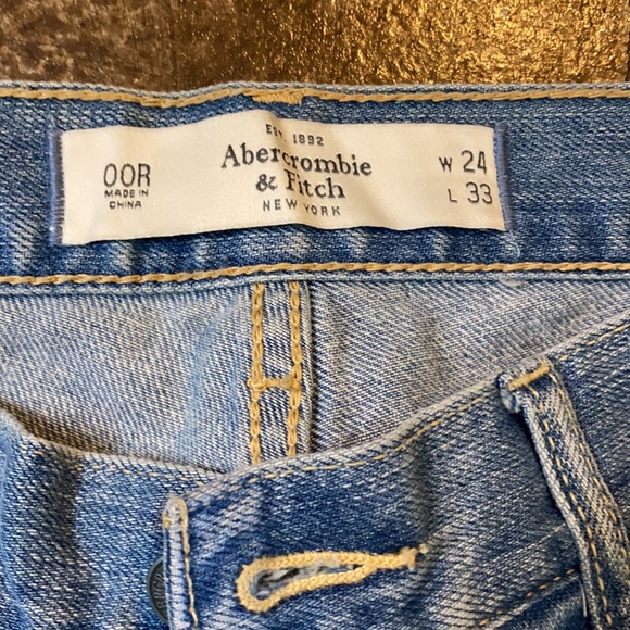 Abercrombie Jeans - Picture 2 of 3